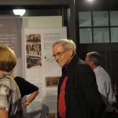 Klaus Müller in den Ausstellungsräumen der Friedrich-Ebert-Gedenkstätte