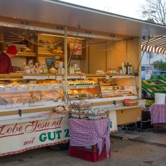 Brotwagen auf dem Wochenmarkt in Walldorf