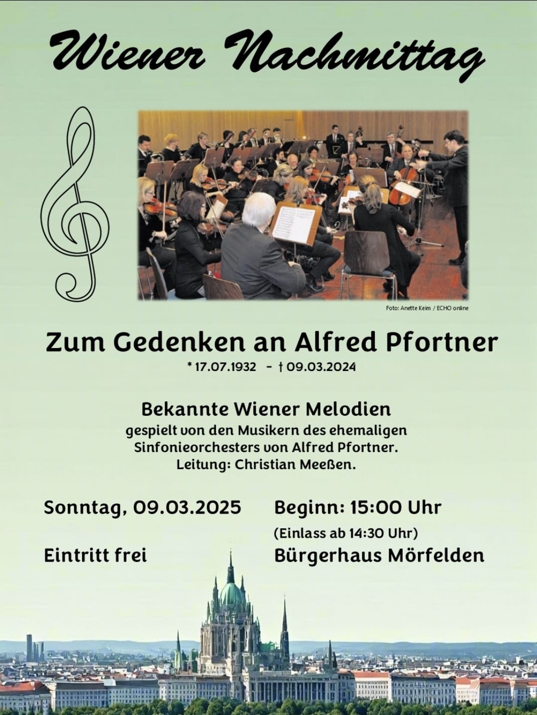 Das Plakat ist in blassem Grün gehalten. Zu sehen darauf sind neben den Daten wann und wo das Konzert stattfindet, auch ein Foto des Orchesters.